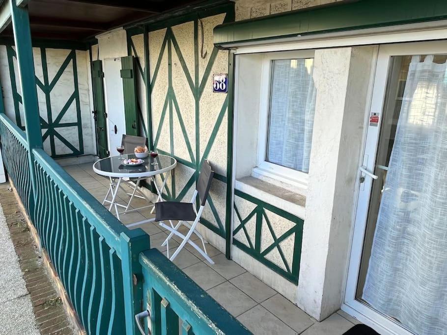 La Passerelle - Terrace And Balcony With Sea View Luc-sur-Mer Exterior photo